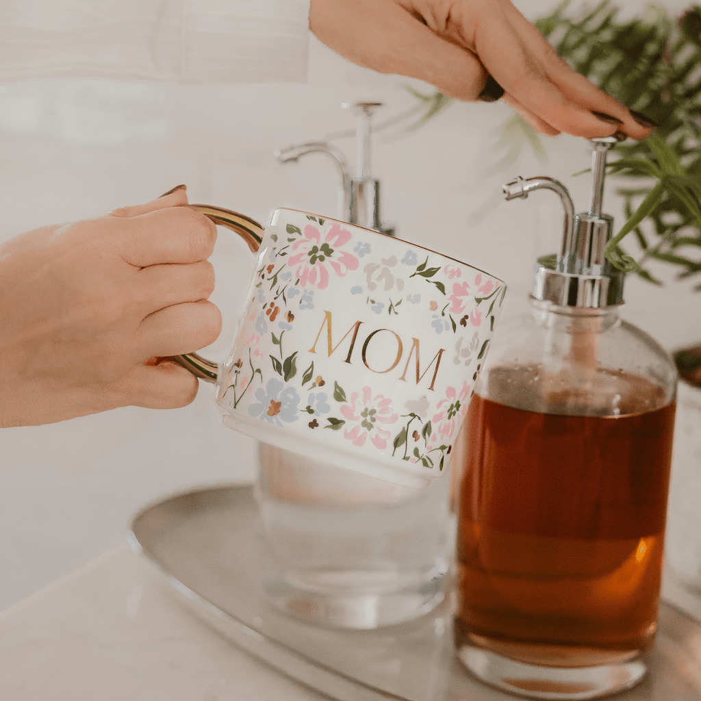 The Mom Mug | 14 oz Gold Handle Mugs